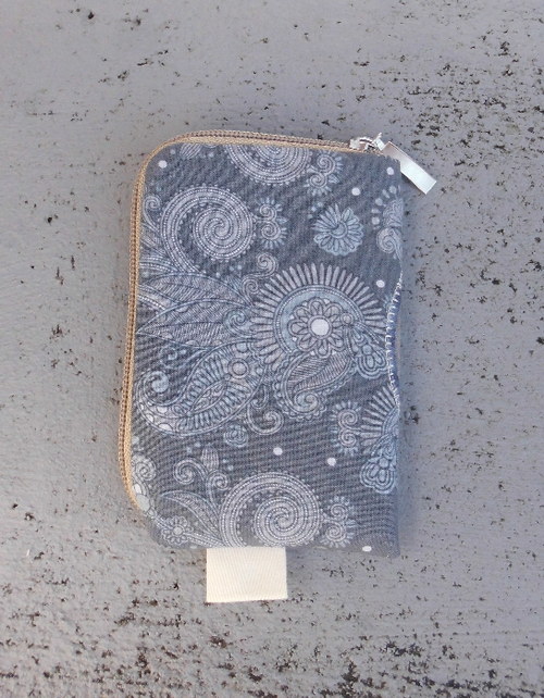 Obal na iPhone - Gorjuss s knoflíčkem — foto 5