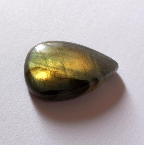 Labradorit - kabošon (28 x 19 mm) — foto 2