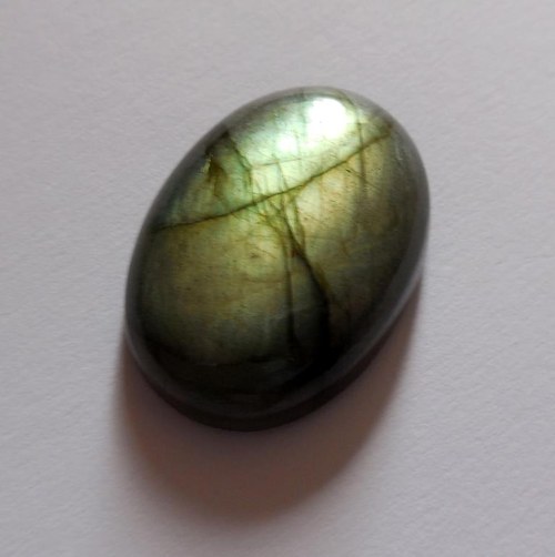 Labradorit - kabošon (31 x 23 mm) — foto 3