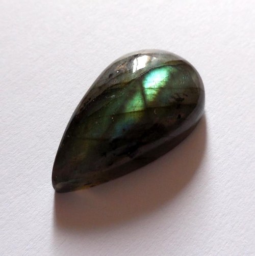 Labradorit - kabošon (33 x 19 mm) — foto 6