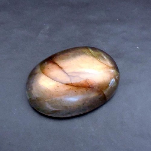 Labradorit - kabošon (20 x 14 x 5 mm) — foto 5