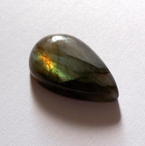 Labradorit - kabošon (29 x 17 x 7 mm) — foto 5