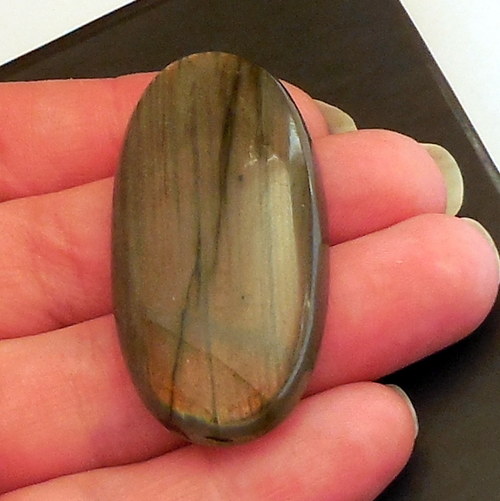 Labradorit - kabošon (47 x 23 mm) — foto 2