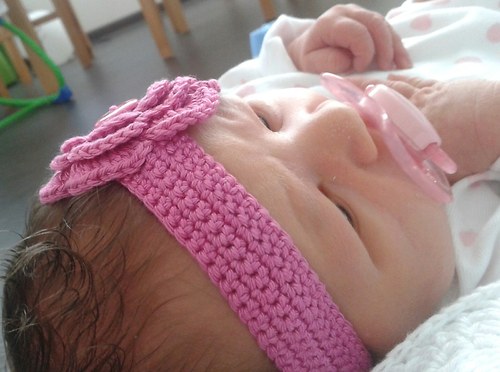 Čelenka s kytkou — foto 4