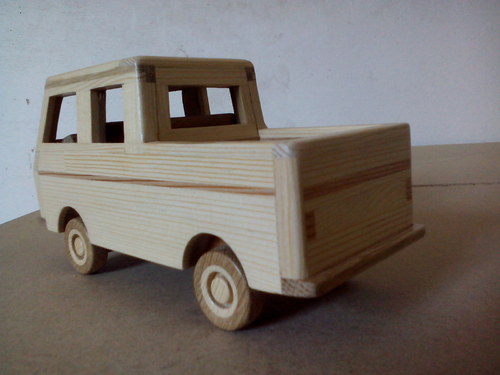 Dřevěné auto — foto 3