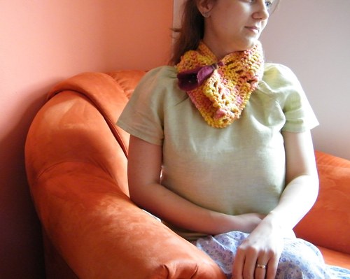 Sloupy slunce - nákrčník (ručně předená příze) — foto 5