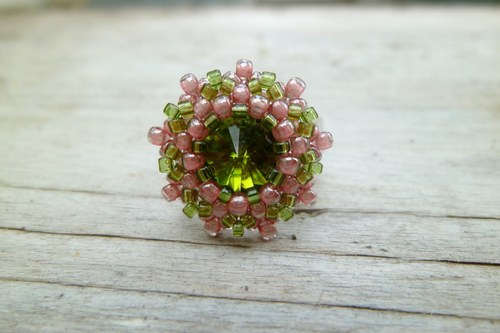 Swarovski prstýnek "Peridot"- dětský! — foto 2