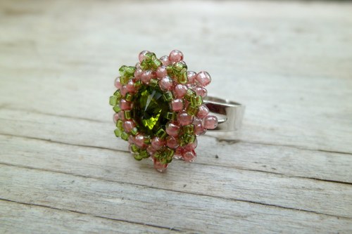 Swarovski prstýnek "Peridot"- dětský! — foto 4