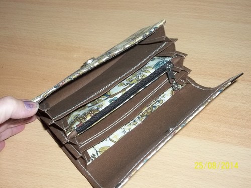 Peněženka — foto 2