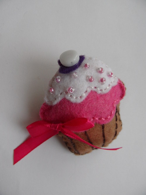 Muffinek s jahodovou náplní — foto 2