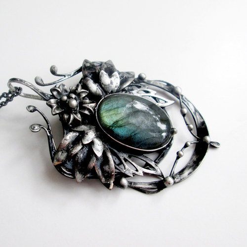 Labradorit amulet — foto 2