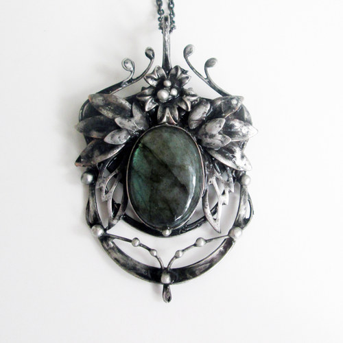 Labradorit amulet — foto 4