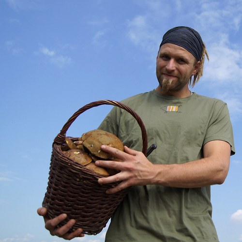 Khaki prasátkové triko vel.L — foto 2