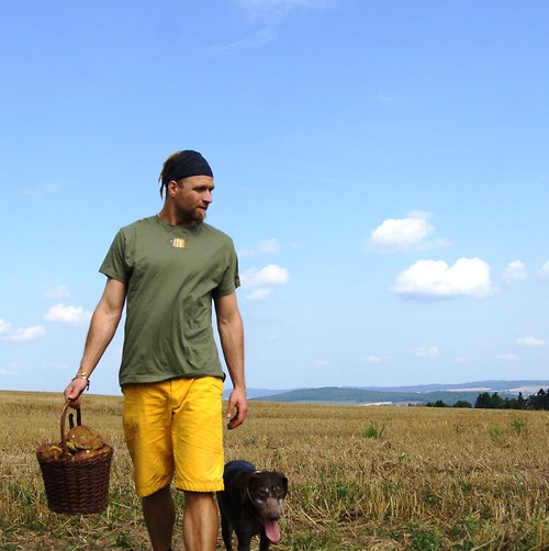 Khaki prasátkové triko vel.L — foto 3