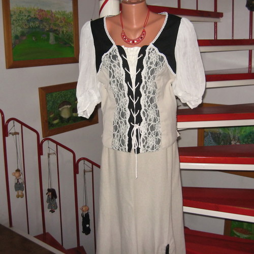 Krásný kostým — foto 3