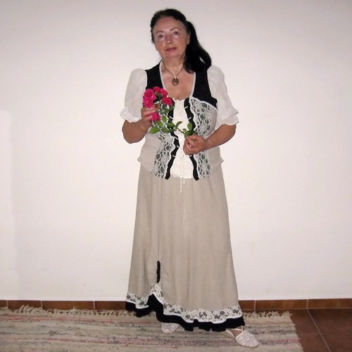 Krásný kostým — foto 4