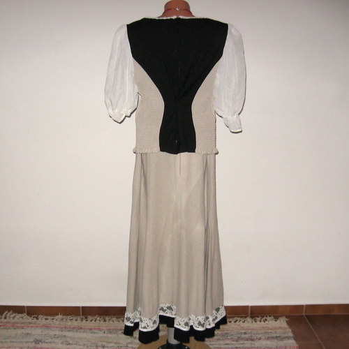 Krásný kostým — foto 6
