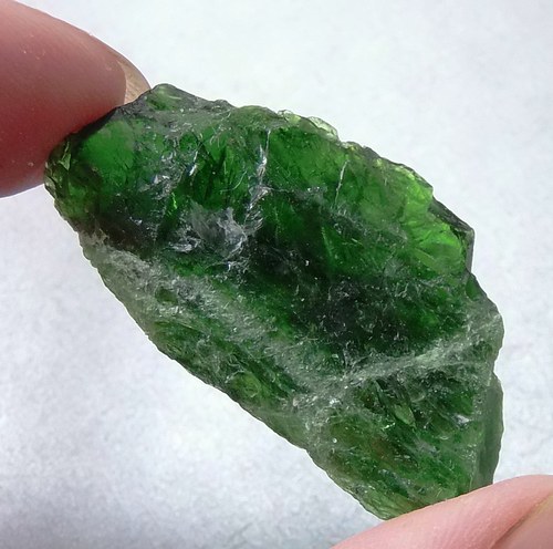 Chromdiopsid surový - B332 — foto 2