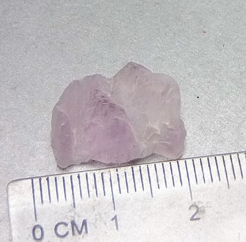 Kunzit surový - B359 — foto 2