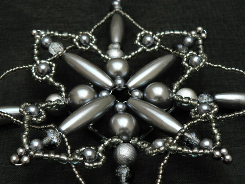 Extravagance Šedostříbrná — foto 2