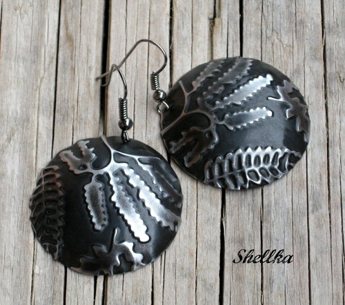 Náušnice ,,BLACK LYCOPODIUM,, — foto 2