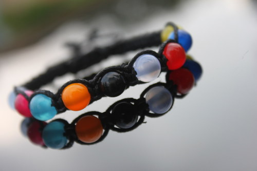 Barevné sny... Náramek shamballa/makramé — foto 6