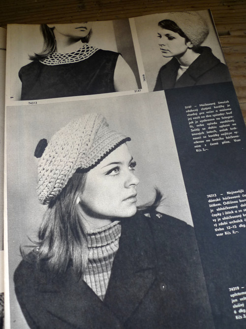 Příručka Ženy a módy ... 1/1967 — foto 4