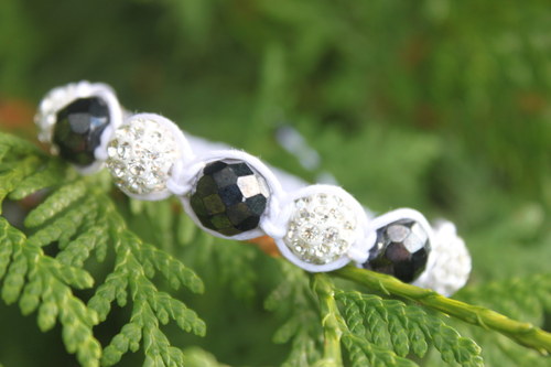 Náramek makramé/shamballa — foto 3