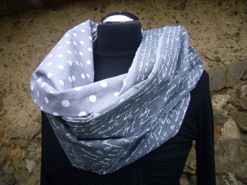 Nákrčník - Italic grey punťa — foto 3