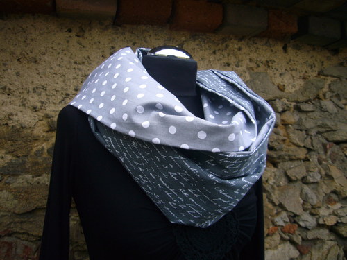 Nákrčník - Italic grey punťa — foto 5