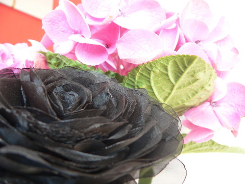 Where the wild roses grow -černá — foto 3