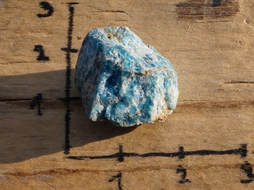 Surový apatit B3213 — foto 2