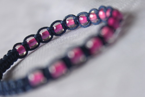 Náramek makramé/shamballa — foto 2