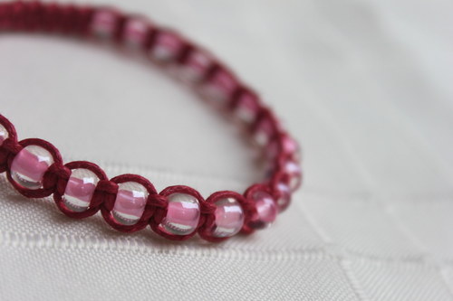 Náramek makramé/shamballa — foto 2