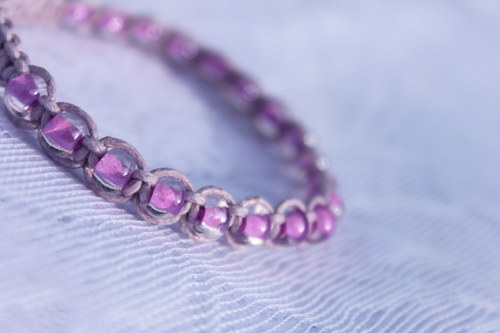 Něžnost.. Macramé/shamballa náramek — foto 2