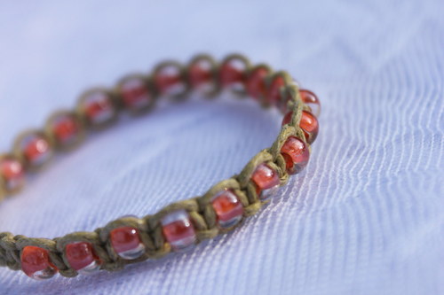 Náramek makramé/shamballa — foto 2