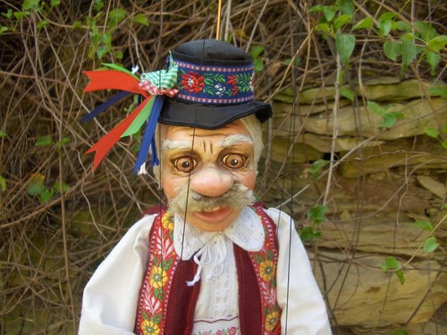 Strejček vinař MORAVÁK- loutka — foto 2
