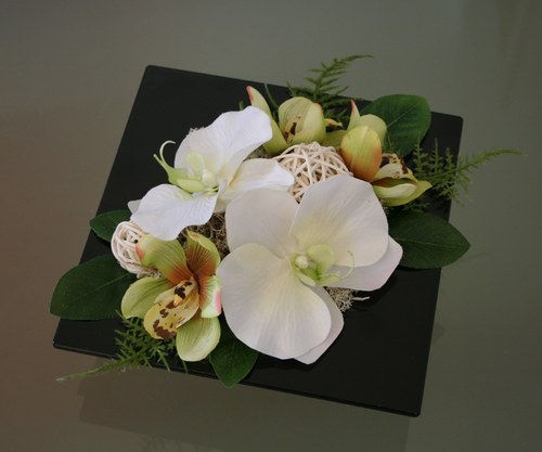Ikebana s orchidejemi — foto 2