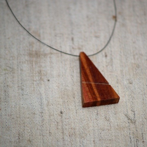 Dřevěný náhrdelník LVI. - MINIMAL MEDIUM — foto 6