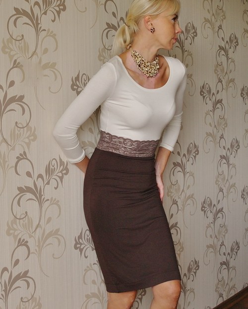 Šaty — foto 2