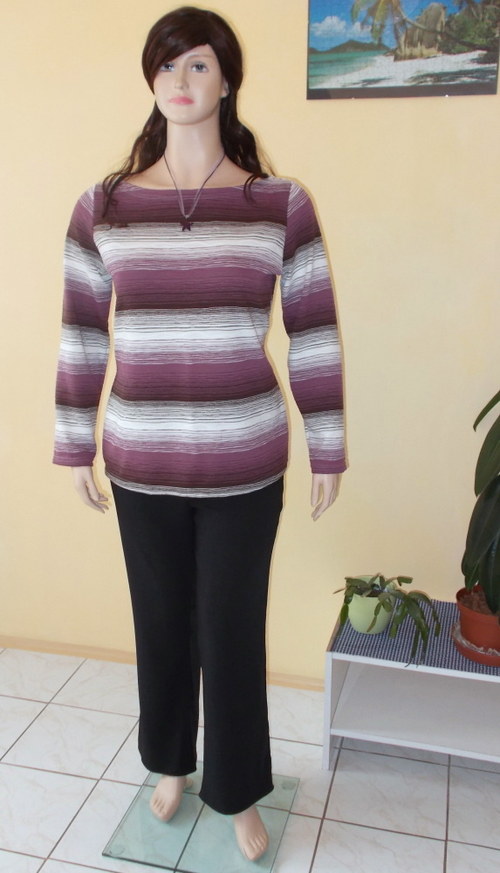 VÝPRODEJ - Svetřík ,,The Stripes" — foto 2