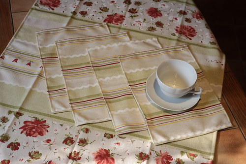 Ubrus s prostíráním — foto 2