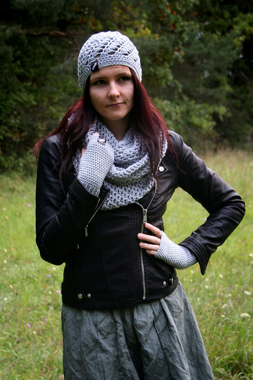 Háčkovaný nákrčník — foto 3