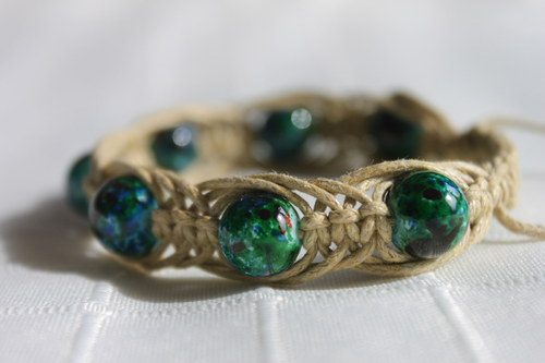 Náramek makramé/shamballa — foto 2