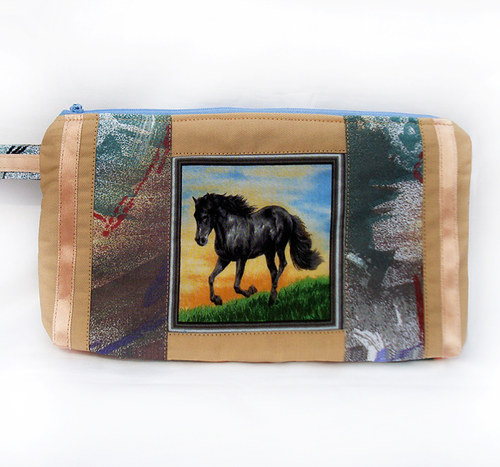 Black horse - taštička na všelicos — foto 2