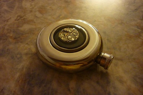 Nerezová placatka Steampunk — foto 5
