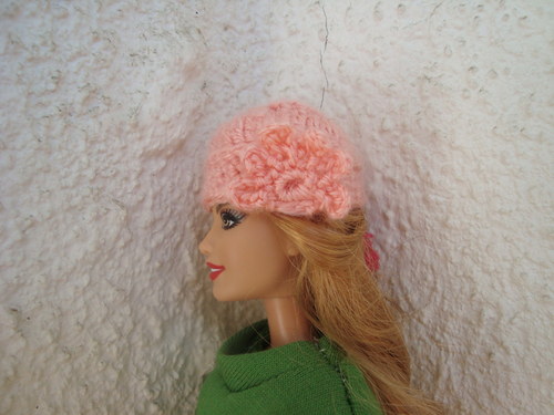 Háčkované boty, čepíčka a taštička — foto 4