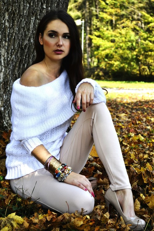 Biely pulóver — foto 2