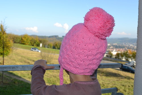 Háčkovaná čepička, kulíšek — foto 4