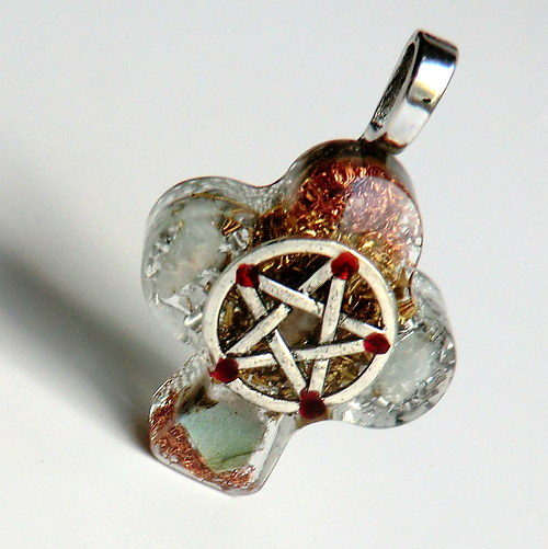 Orgonit *OBJ* Pentagram / obráceně ? — foto 4